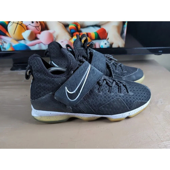 Nike LeBron 14 EP 'Chase Down' 852405-002 Kids Basketball Shoes SIZE 6.5Y - Picture 2 of 10